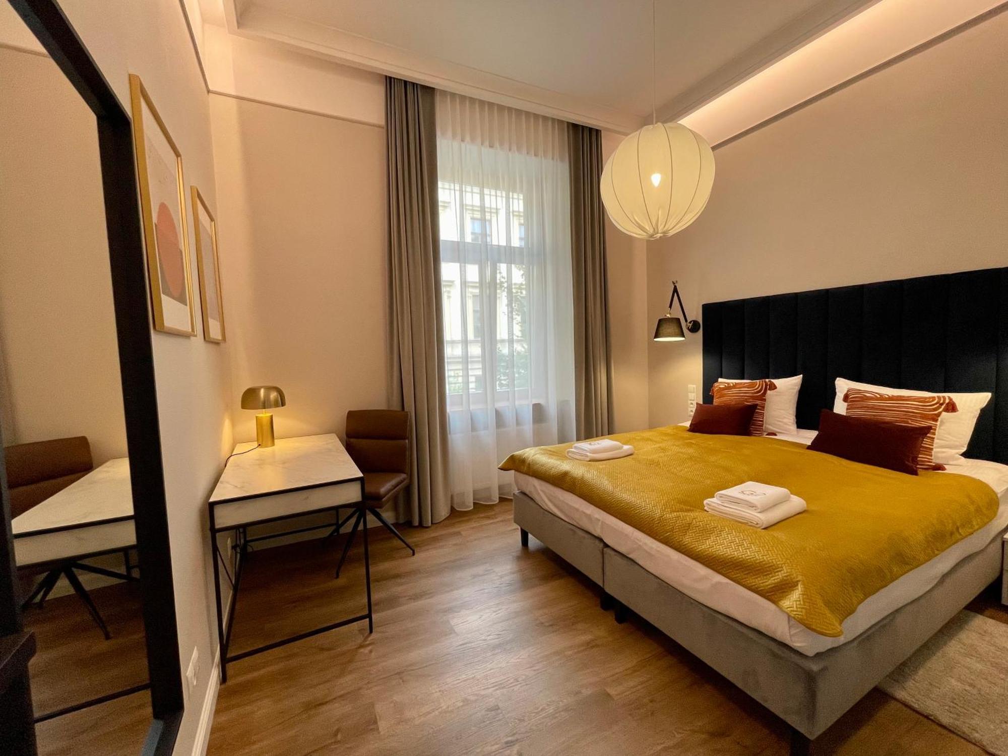Golden Queen Apartments City Center คราคูฟ ภายนอก รูปภาพ